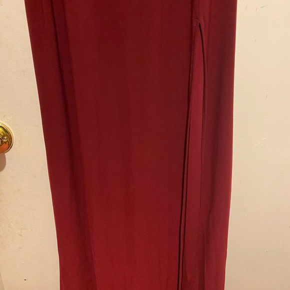 Formal dress - Picture 2 of 4